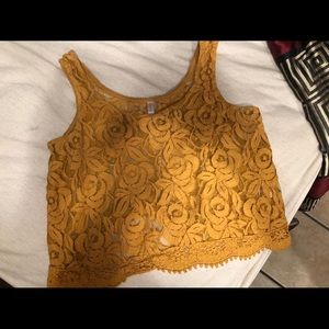 Crop tank top